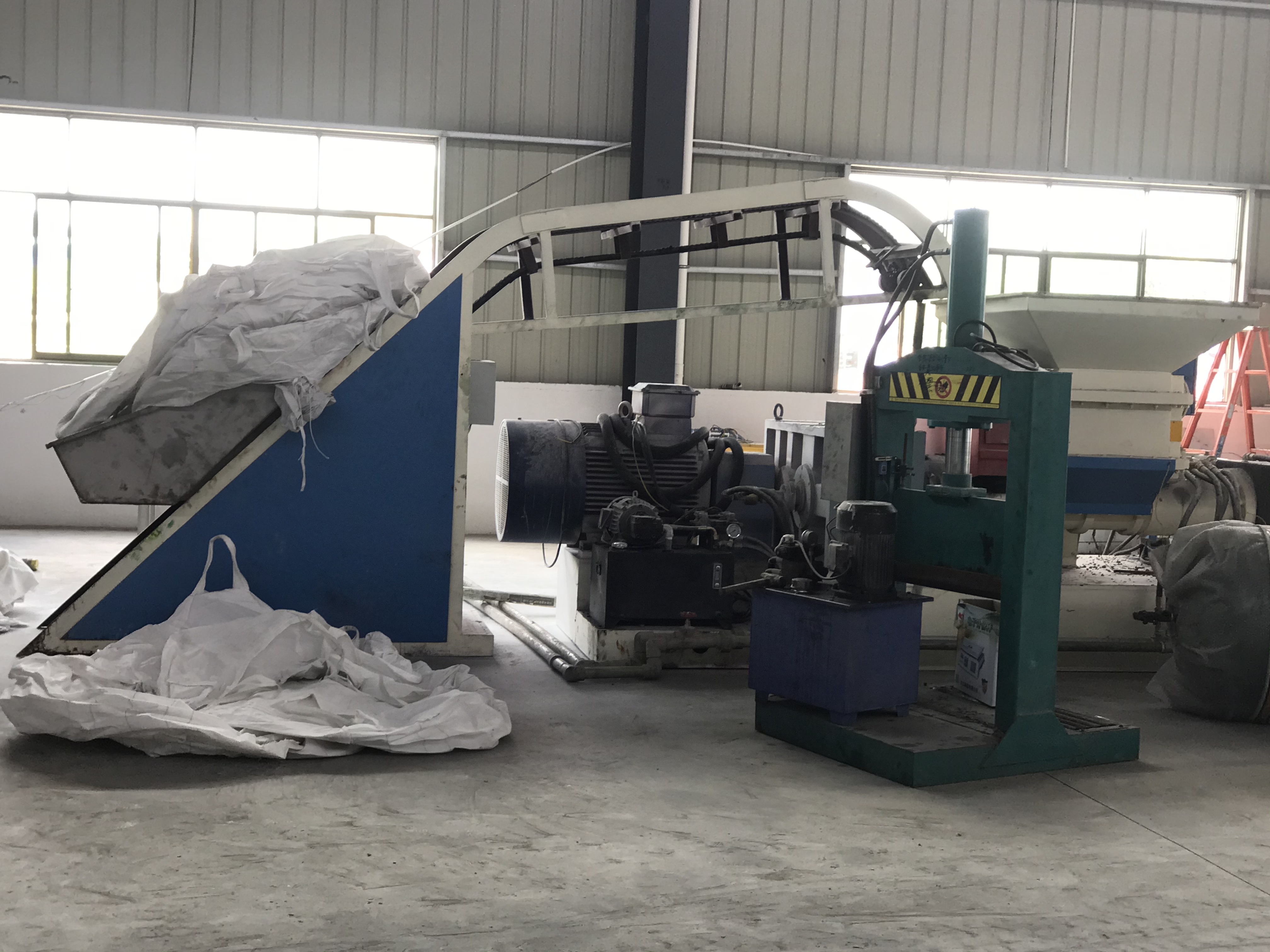 EPDM颗粒生产设备